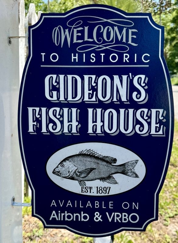 Gideons Fish House sign image. Click for full size.