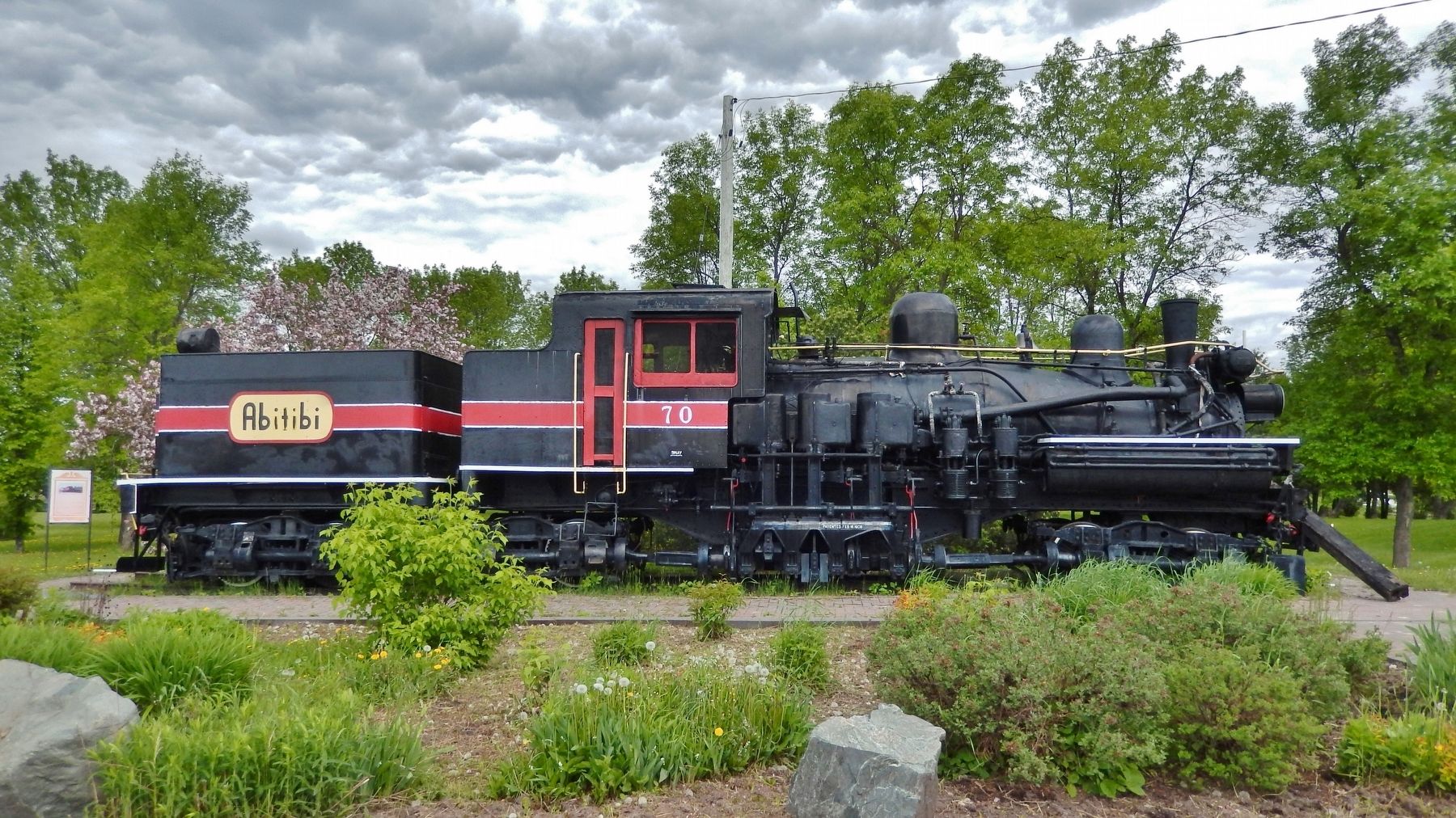 Shay 70 Locomotive & Tender. Click for full size. Shay 70 Locomotive & Tender image. Click for full size.