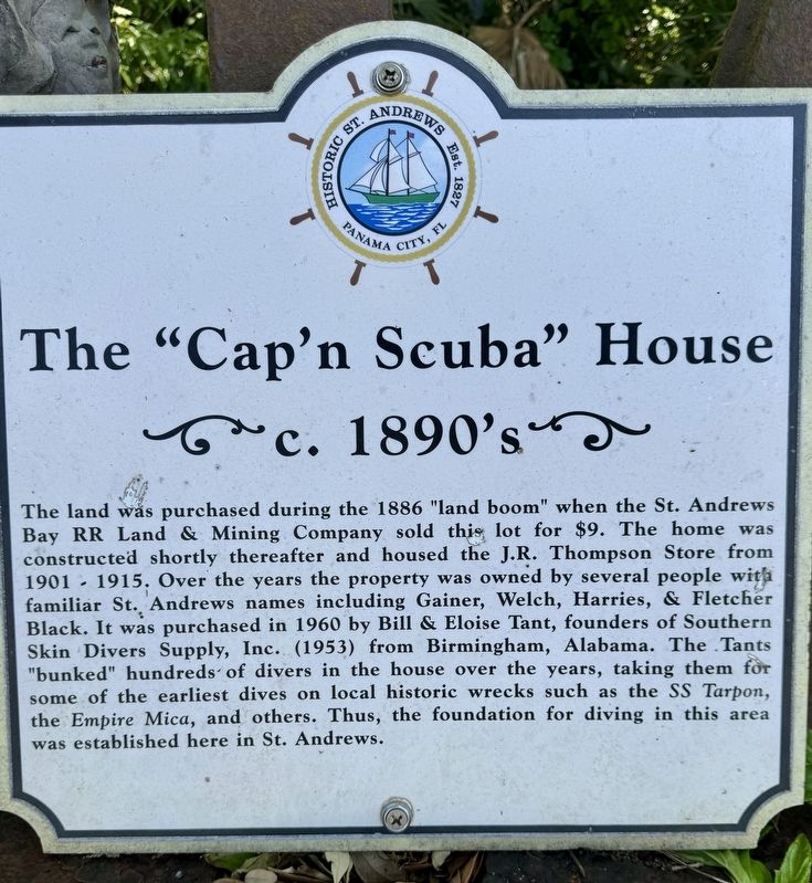 The Capn Scuba House Marker image. Click for full size.