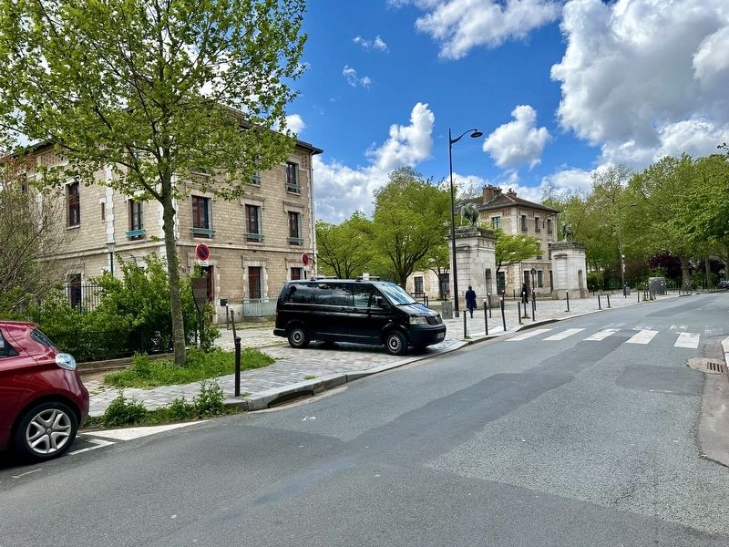 Les abattoirs / The Slaughterhouses Marker - wide view. Click for full size. Les abattoirs / The Slaughterhouses Marker - wide view image. Click for full size.