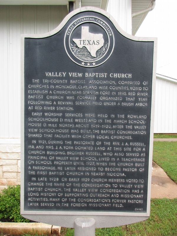 Valley View Baptist Church Marker. Click for full size. Valley View Baptist Church Marker image. Click for full size.