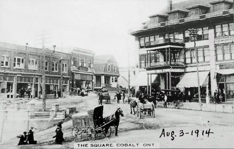 Marker detail: Cobalt Town Square image. Click for full size.