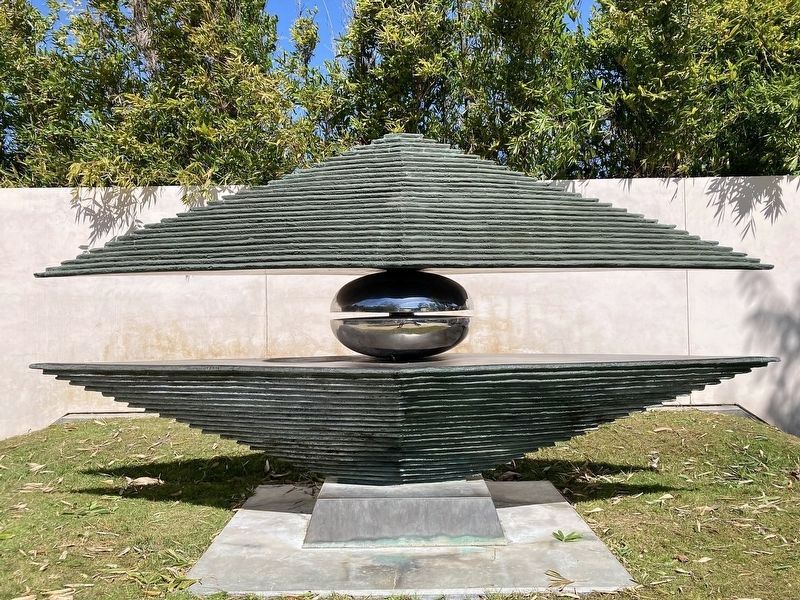 Sculpture Garden - �Mirage� image. Click for full size.