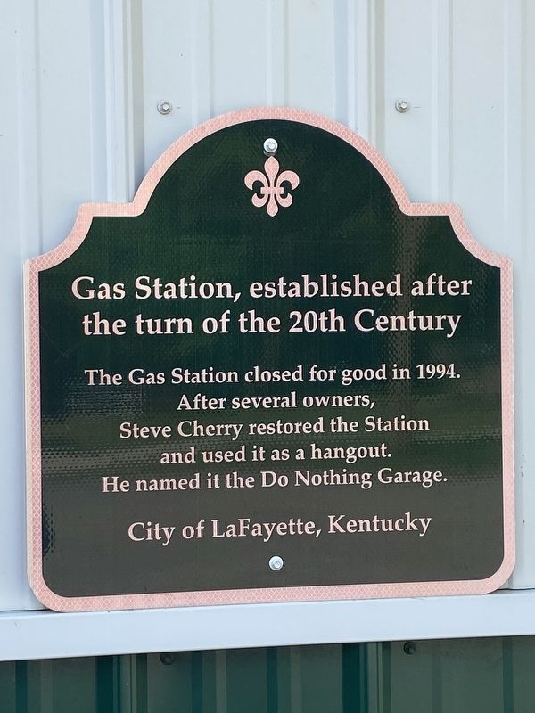 Gas Station, established after the turn of the 20th Century Marker. Click for full size. Gas Station, established after the turn of the 20th Century Marker image. Click for full size.