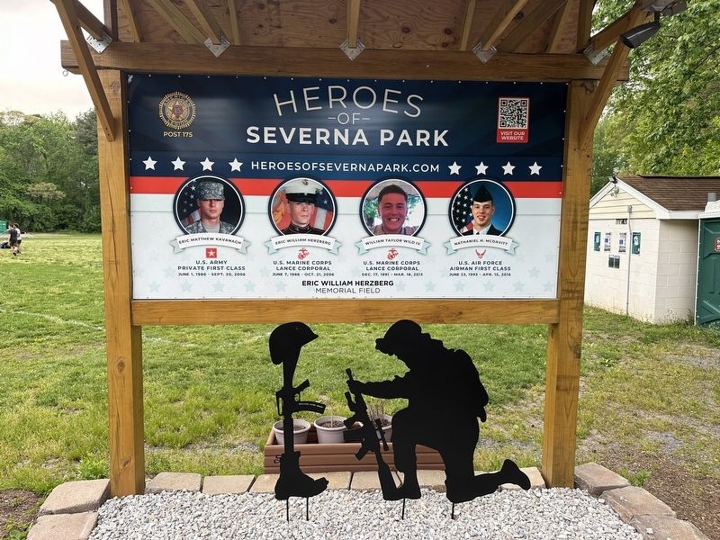 Heroes of Severna Park Marker. Click for full size. Heroes of Severna Park Marker image. Click for full size.