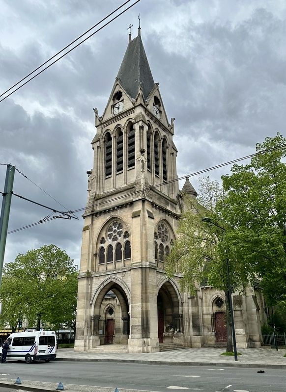 L��glise Neuve / The New Church image. Click for full size.