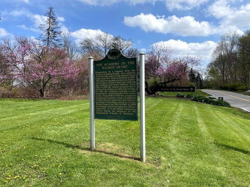 The Marker and the Academy of the Sacred Heart Sign at the Entrance image. Click for full size.