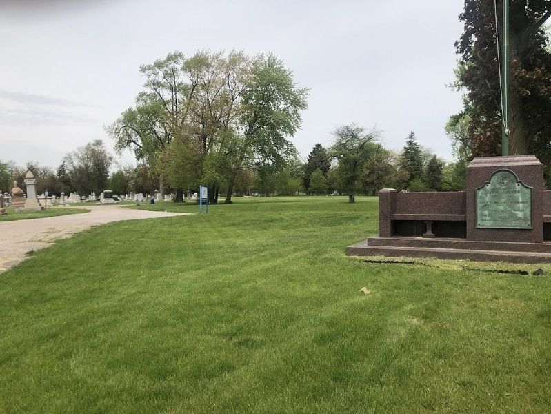 Henry Horner Memorial image. Click for full size.