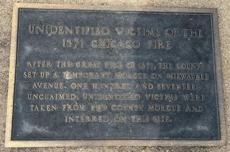 Unidentified Victims of the 1871 Chicago Fire Marker image. Click for full size.