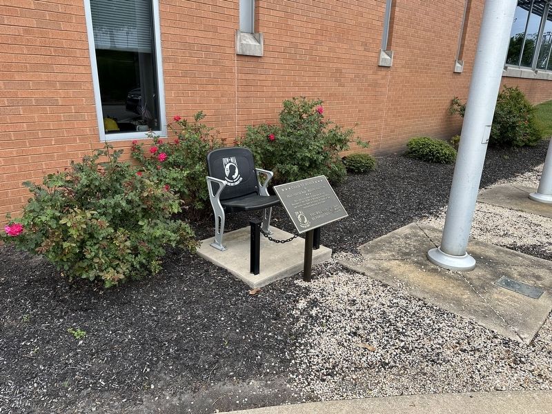 Chair of Honor Marker with chair image. Click for full size.