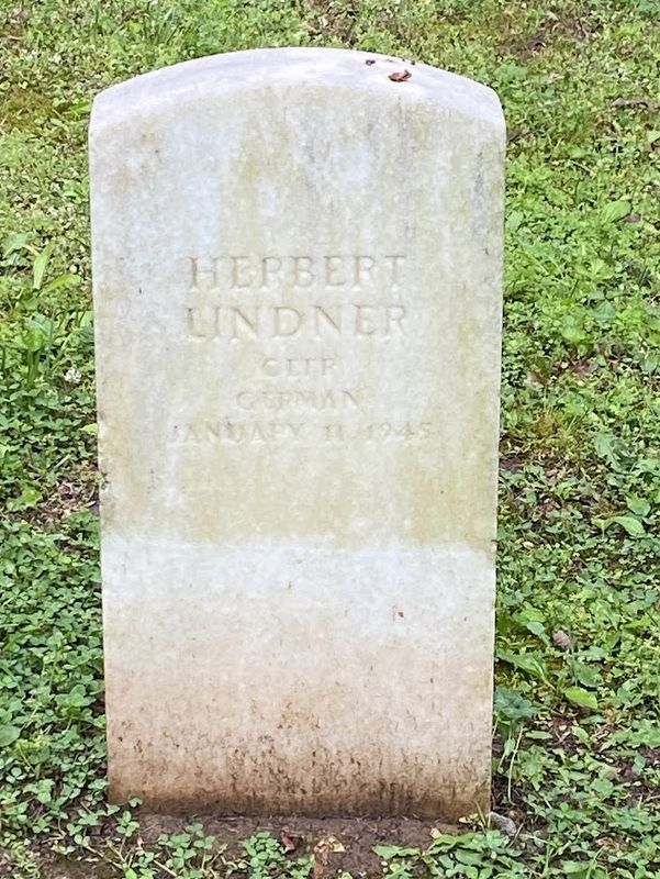 Gefreiter Herbert Linder's headstone image. Click for full size.