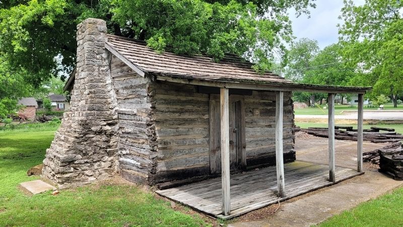 The Pioneer Turnbow-Barbee Log Cabin and Marker image. Click for full size.