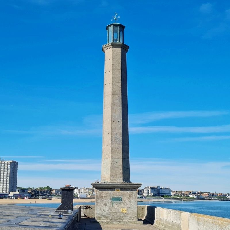 Margate Lighthouse image. Click for full size.