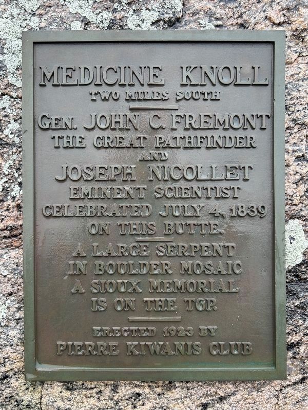 Medicine Knoll Marker image. Click for full size.