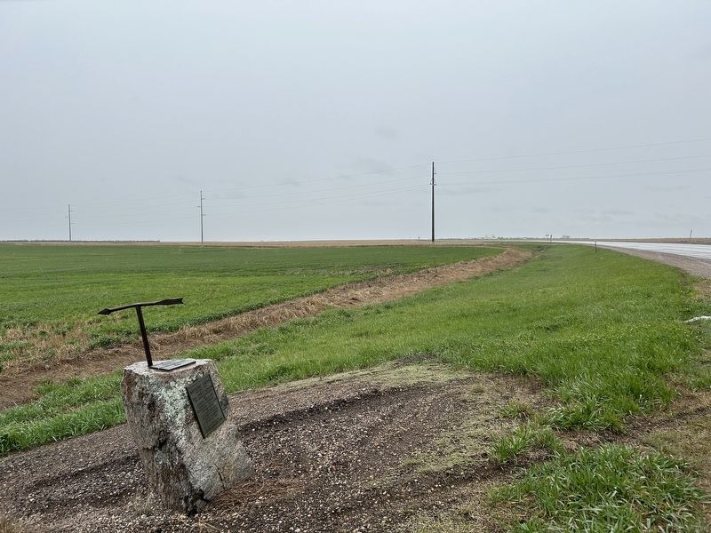 Medicine Knoll Marker, from the east image. Click for full size.