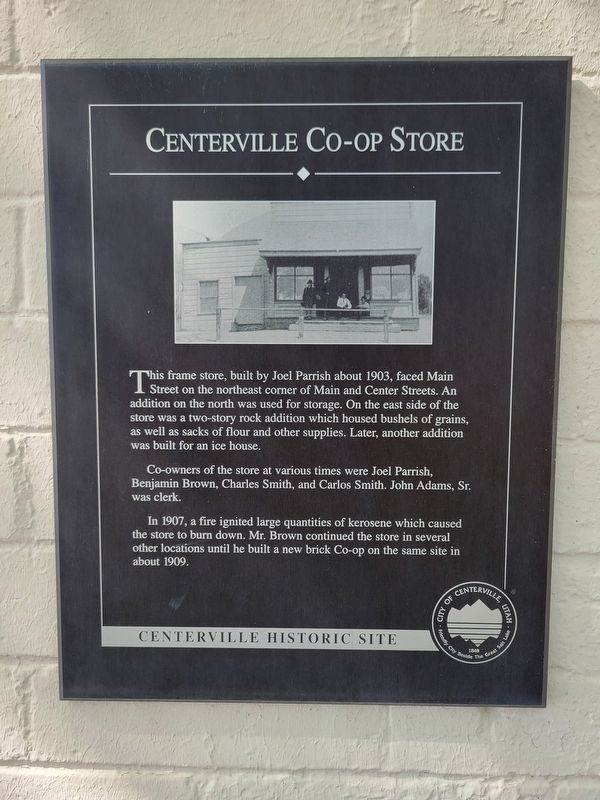 Centerville Co-op Store Marker image. Click for full size.