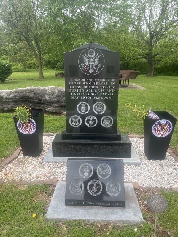 In Honor of the Unknown Soldier Marker image. Click for full size.