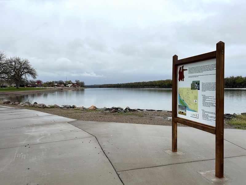Welcome to Steamboat Park! Marker & the Missouri River image. Click for full size.