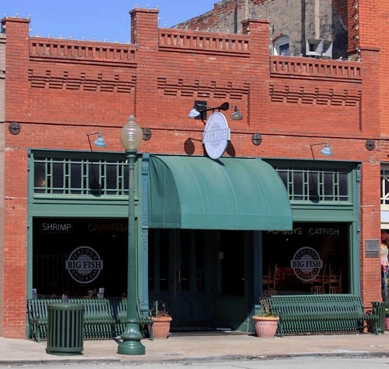 E. J. Lipscomb Dry Goods Co.. Click for full size. E. J. Lipscomb Dry Goods Co. image. Click for full size.