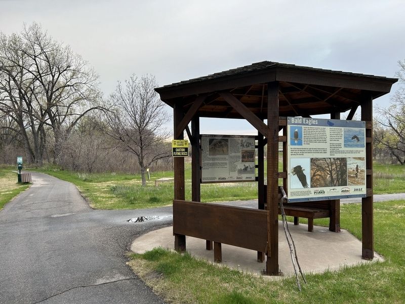 The Arikara / The Sioux Marker (left), from the east. Click for full size. The Arikara / The Sioux Marker (left), from the east image. Click for full size.
