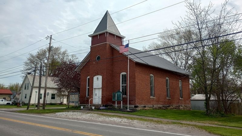 Rochester Township & Village Hall image. Click for full size.