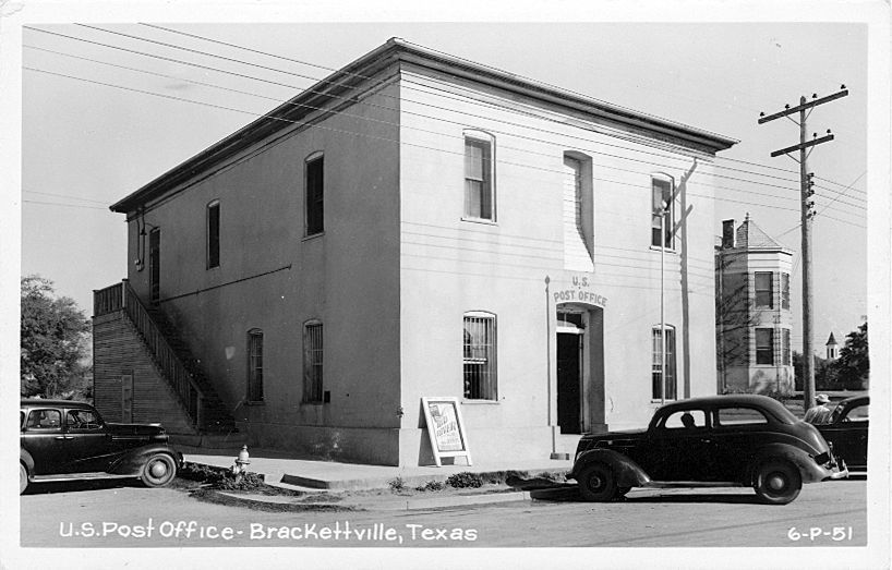 Real Photo Postcard of the Brackettville Post Office, now the Las Moras Masonic Lodge building.. Click for full size. Real Photo Postcard of the Brackettville Post Office, now the Las Moras Masonic Lodge building. image. Click for full size.