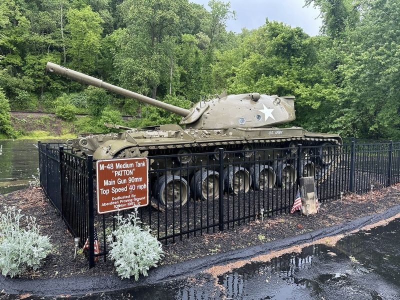 M-48 Tank Combat Medium Marker wide view with tank image. Click for full size.