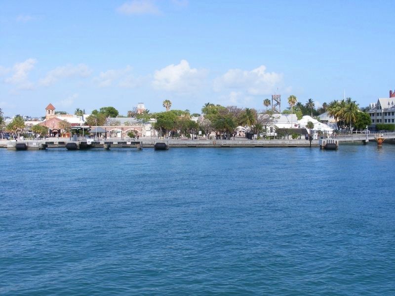 Waterside view of Mallory Square image. Click for full size.