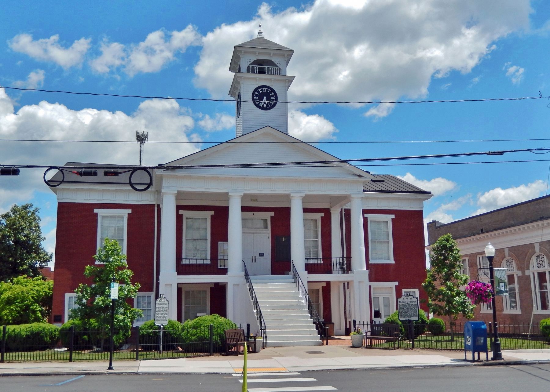Pittsylvania County Courthouse (<i>west/front elevation</i>) image. Click for full size.