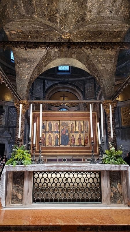Christ and the 12 apostles image. Click for full size.