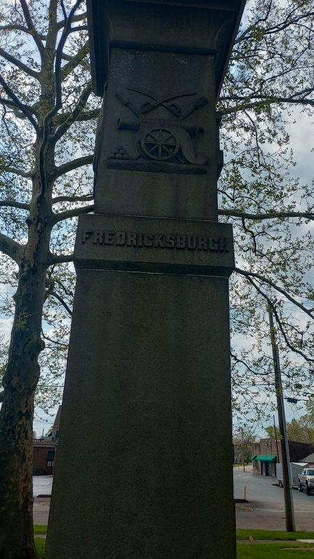Civil War Memorial. Click for full size. Civil War Memorial image. Click for full size.