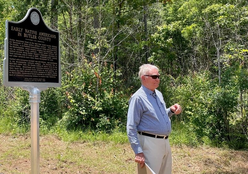 Walter Parmer, Parmer Scholar Foundation, emceed the dedication.. Click for full size. Walter Parmer, Parmer Scholar Foundation, emceed the dedication. image. Click for full size.