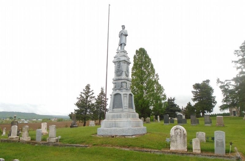 To the Brave Defenders of the Union Monument. Click for full size. To the Brave Defenders of the Union Monument image. Click for full size.