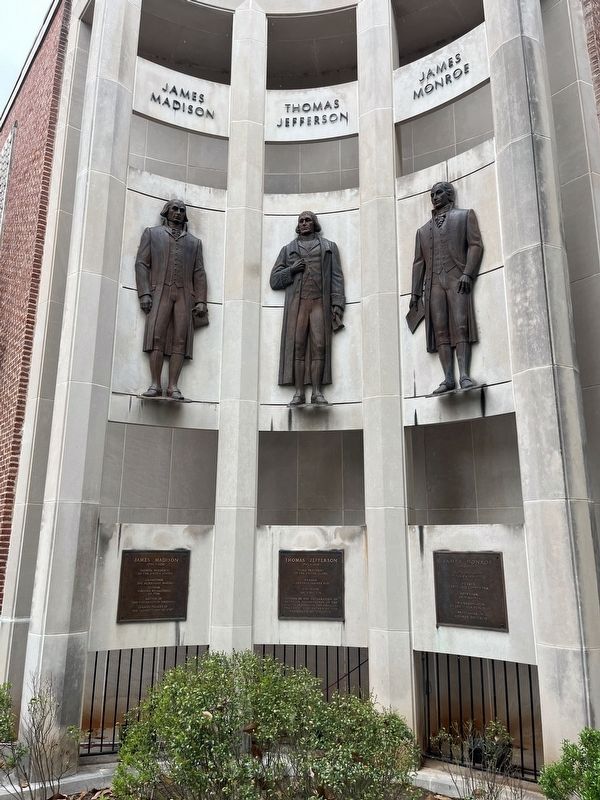 Presidential display on Charlottesville City Hall image. Click for full size.