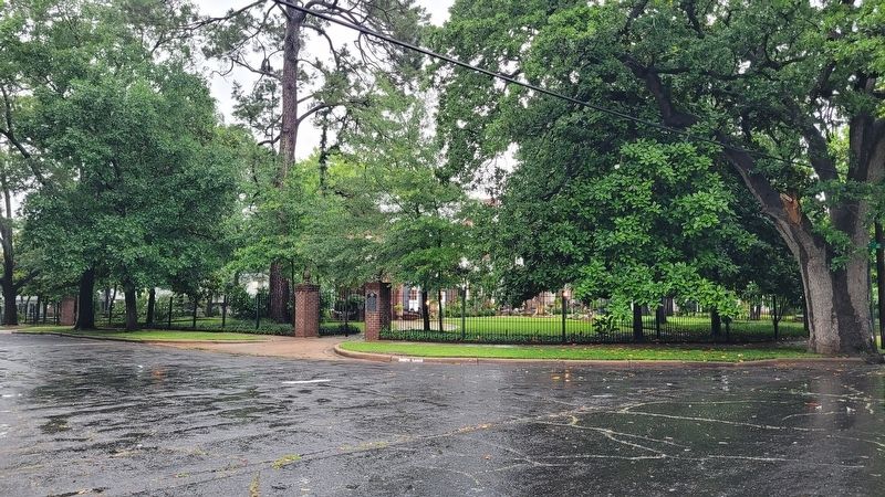 The view of the Jester-Butler House Marker from across the street image. Click for full size.