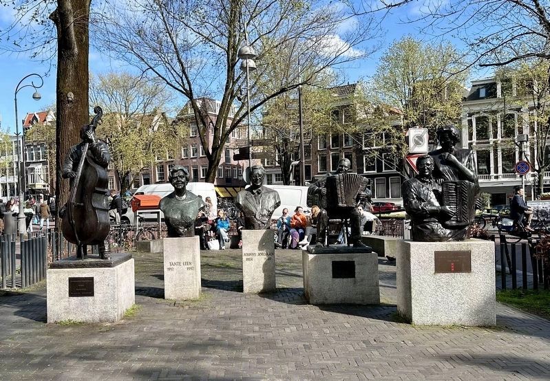 Johnny Jordaanplein Statues. Click for full size. Johnny Jordaanplein Statues image. Click for full size.