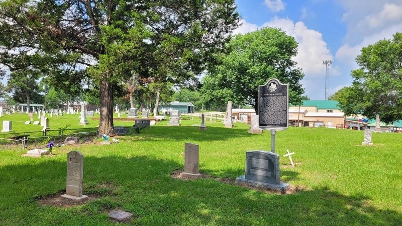 The view of the Edmund A. Wynne Marker in the cemetery image. Click for full size.