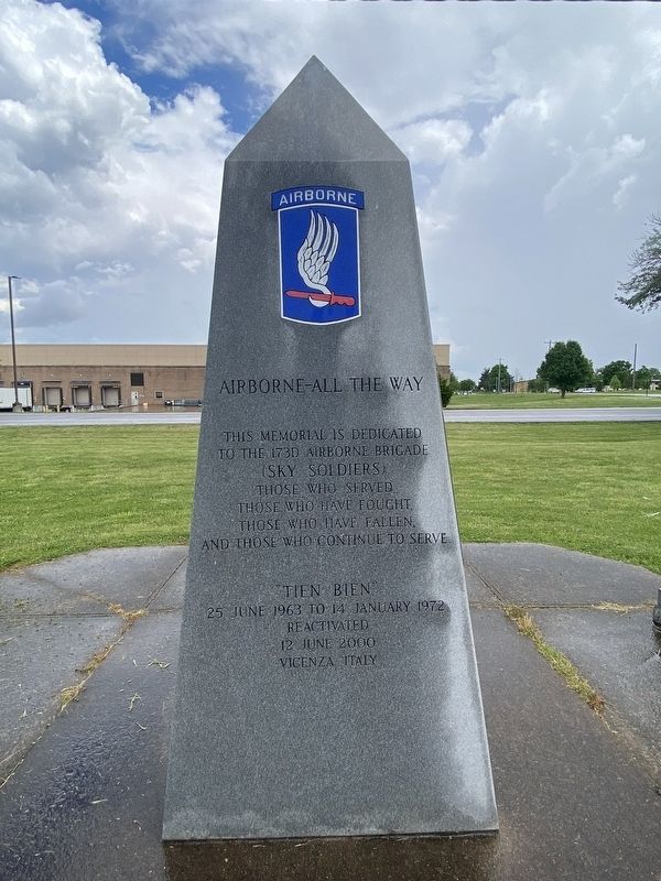 Airborne Marker. Click for full size. Airborne Marker image. Click for full size.