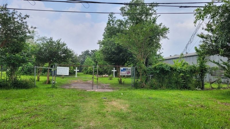 The entrance to the Harrisburg-Jackson Cemetery image. Click for full size.