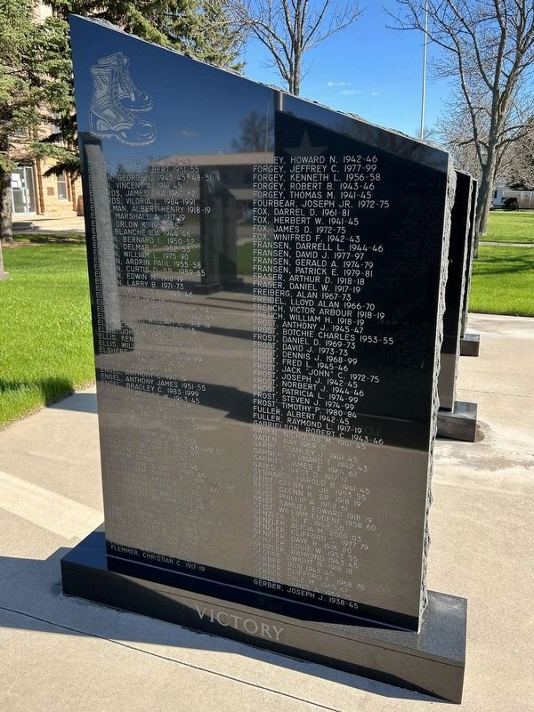 Potter County, South Dakota Veteran's Memorial, Side Panel 4. Click for full size. Potter County, South Dakota Veteran's Memorial, Side Panel 4 image. Click for full size.