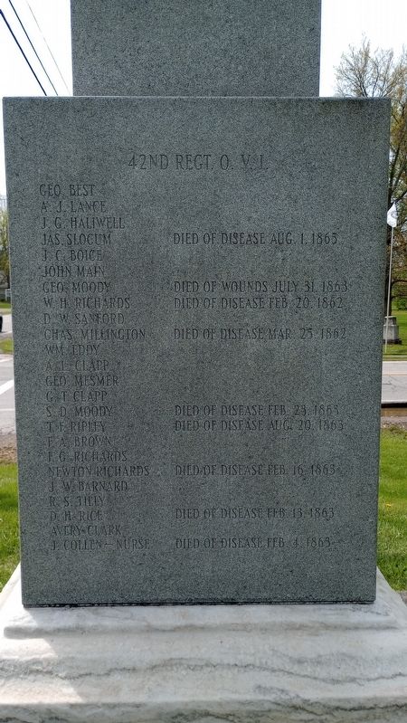 Chatham Veterans Memorial image. Click for full size.