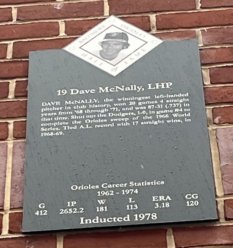 19 Dave McNally, LHP Marker image. Click for full size.