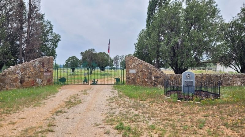 The view of the entrance to the Cowboy Cemetery and Marker image. Click for full size.