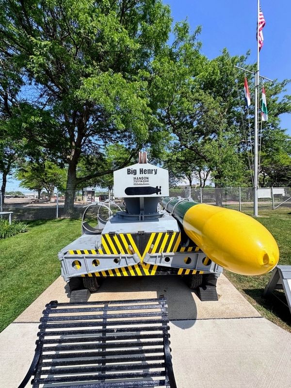 Hanson Torpedo Truck image. Click for full size.