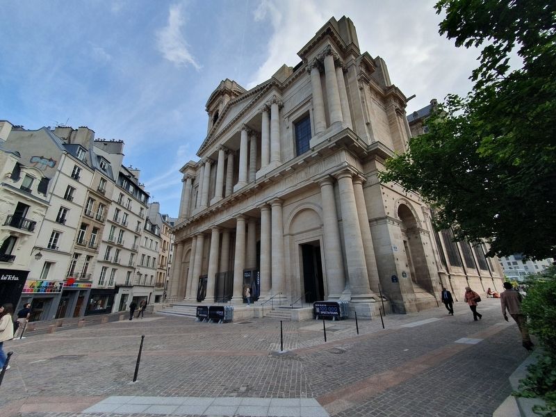 Eglise Saint-Eustache and Marker. Click for full size. Eglise Saint-Eustache and Marker image. Click for full size.