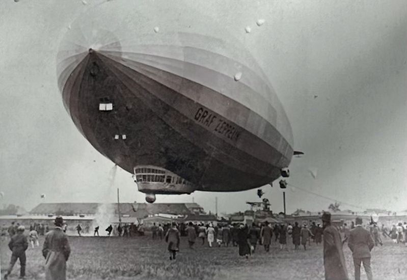 Marker photo: Zeppelin LZ-127 image. Click for full size.