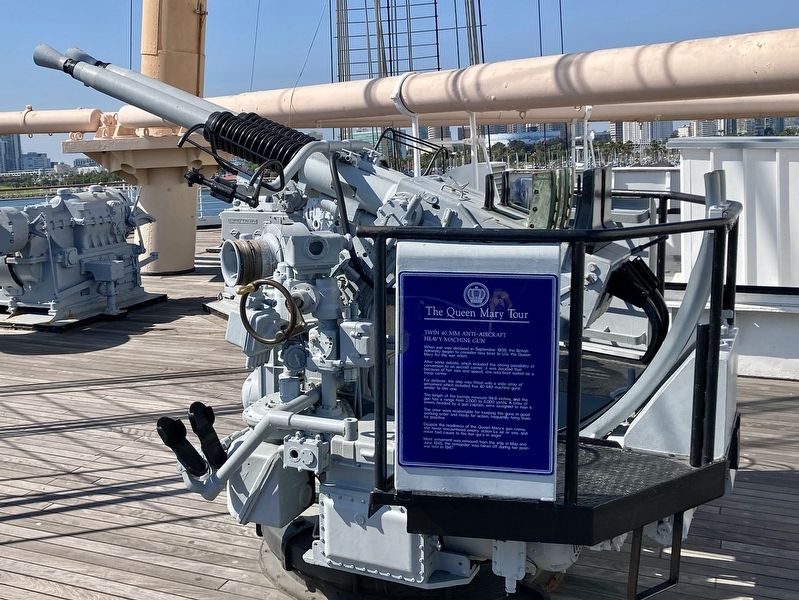 Anti-Aircraft Gun and Marker image. Click for full size.