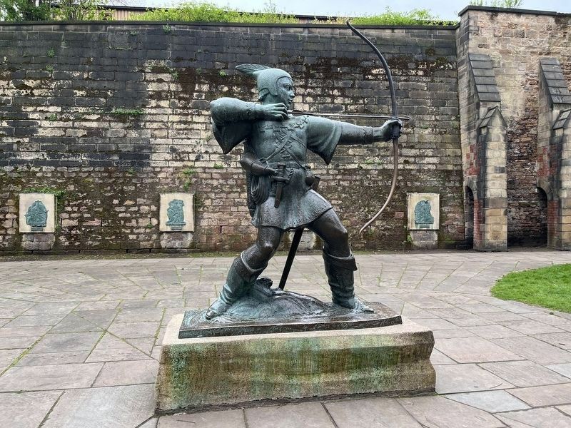 Robin Hood Statue. Click for full size. Robin Hood Statue image. Click for full size.