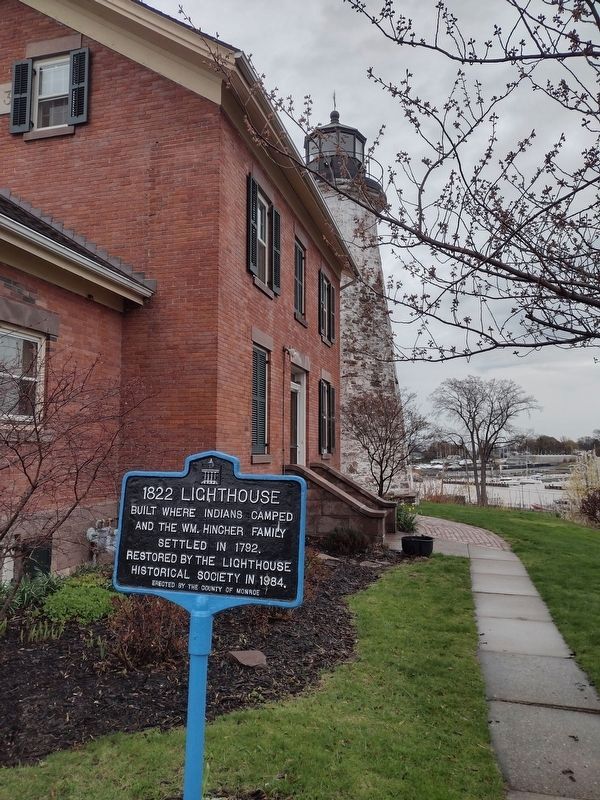 1822 Lighthouse and Marker image. Click for full size.