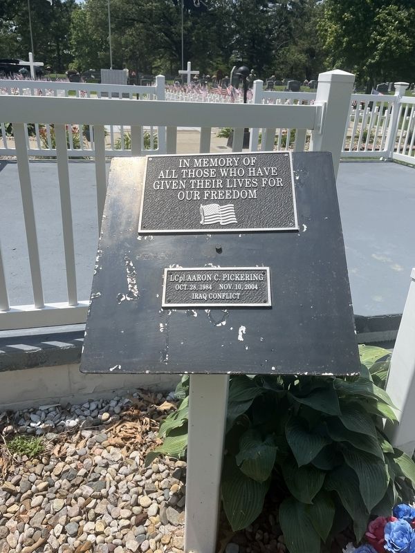 In Memory of All Those Who Have Given Their Lives for Our Freedom Marker image. Click for full size.